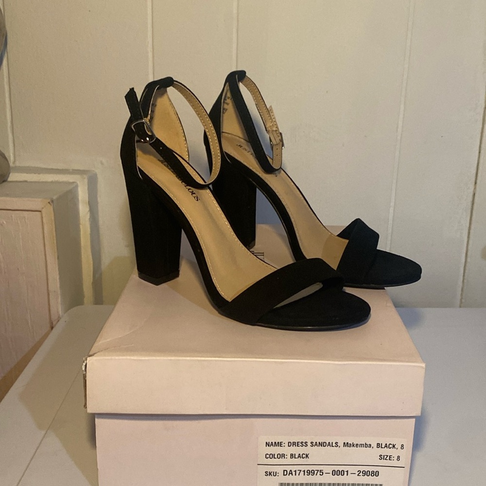 Just Fab black Dress sandals size 8